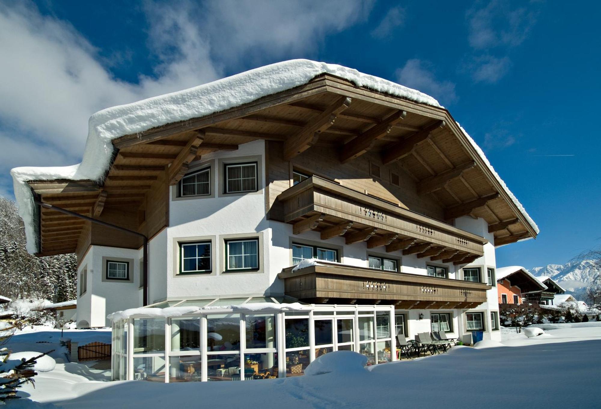 Appartements Familie Grundner Leogang Exterior foto